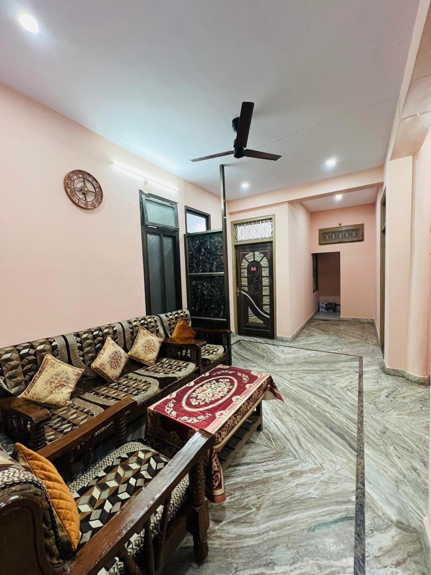 Annapurna Homestays Bénarès Extérieur photo